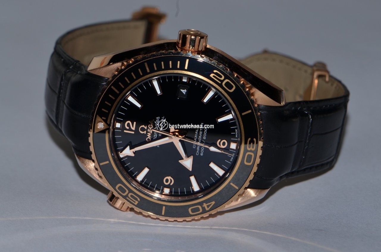 IMG_9085 Omega Seamaster Planet Ocean Mens watch Unisex Automatic Rose gold 222.63.46.20.01.001 Replica 2