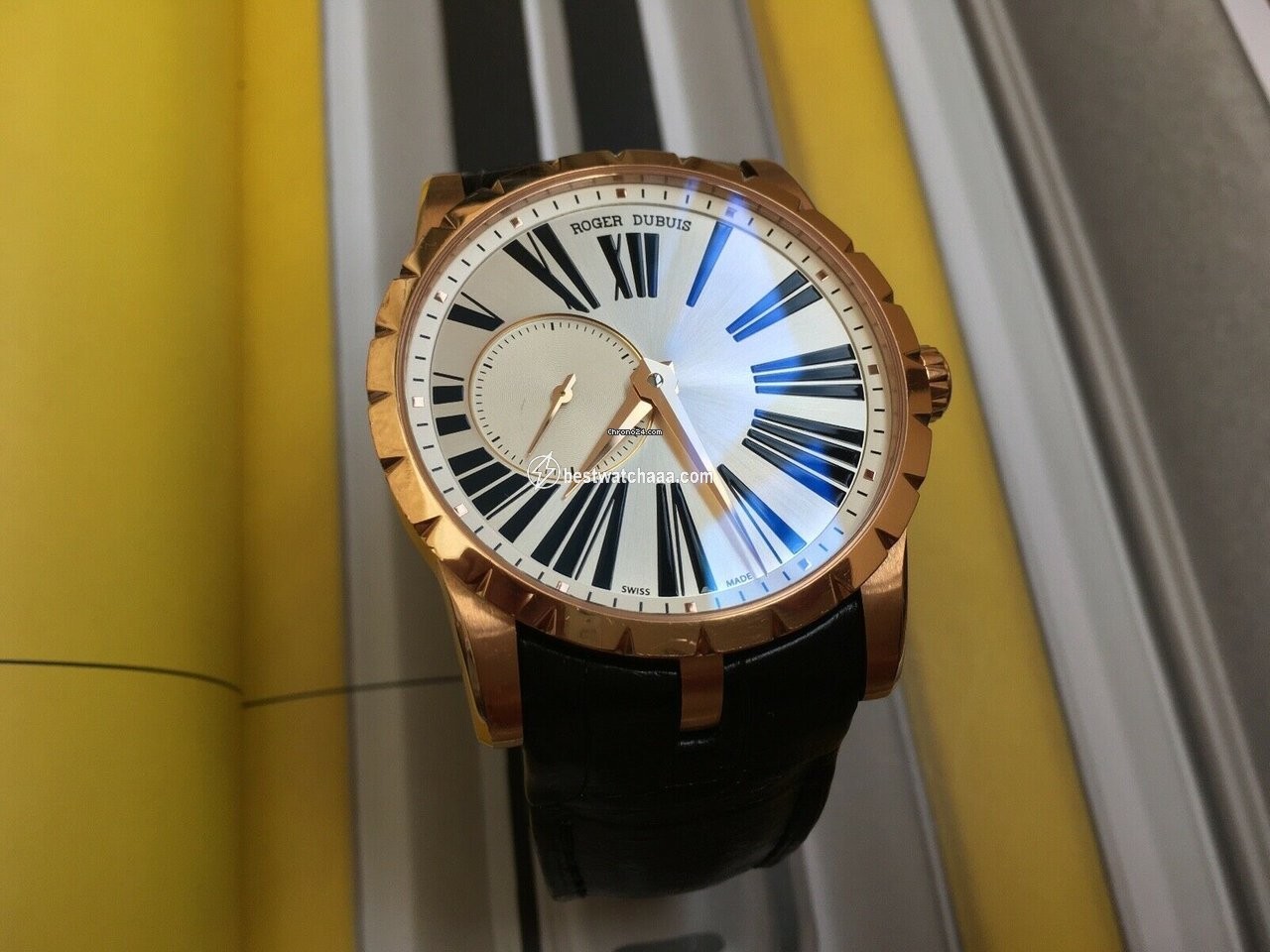 IMG_9085 Roger Dubuis Excalibur Mens watch Unisex Automatic Rose gold RDDBEX0352 Replica 2