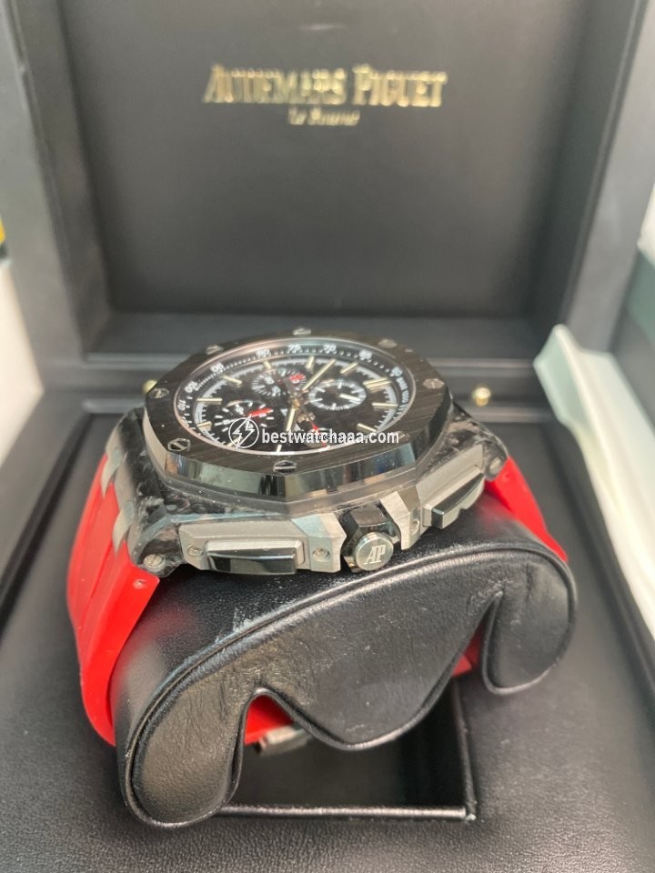 IMG_9085 Audemars Piguet Royal Oak Offshore Chronograph Mens watch Unisex Automatic Carbon 26400AU.OO.A002CA.01 Replica 2