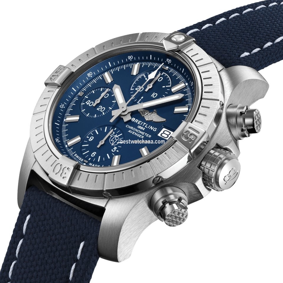 IMG_9085 Breitling Avenger Mens watch Unisex Automatic Steel A13385101C1X1 Replica 2