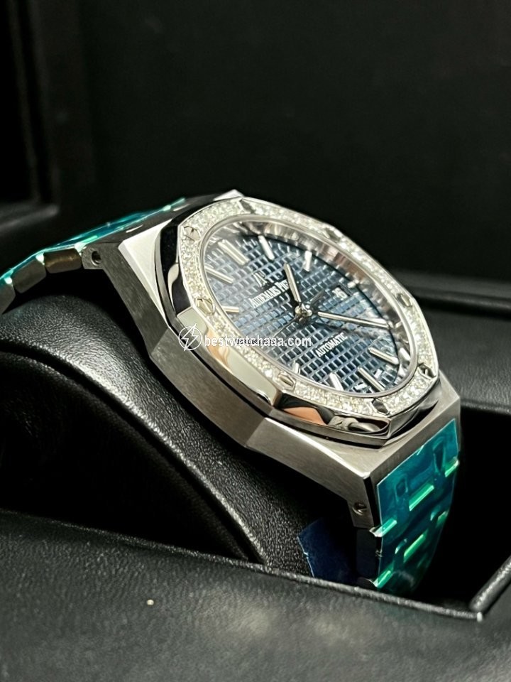 IMG_9085 Audemars Piguet Royal Oak Lady Womens watch Automatic Steel 15451ST.ZZ.1256ST.03 Replica 2