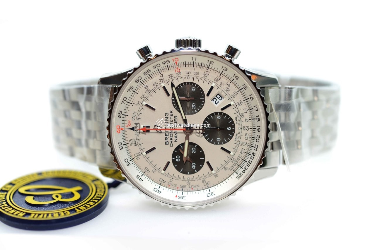 IMG_9085 Breitling Navitimer 1 B01 Chronograph 43 Mens watch Unisex Automatic Steel AB0121211G1A1 Replica 2