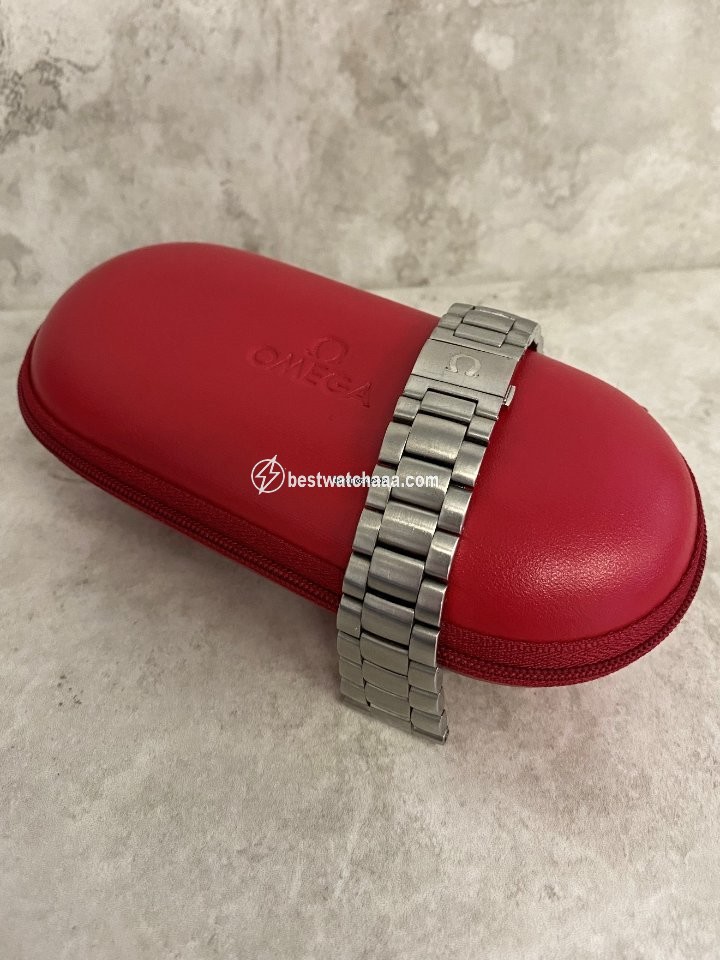 IMG_9085 Omega Speedmaster Mens watch Unisex Automatic Steel 176.0012 Replica 2