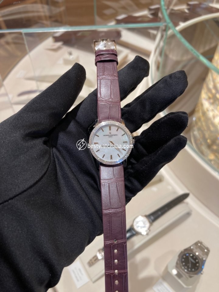 IMG_9085 Vacheron Constantin Patrimony Womens watch Quartz White gold 25558 000G-9830 Replica 2