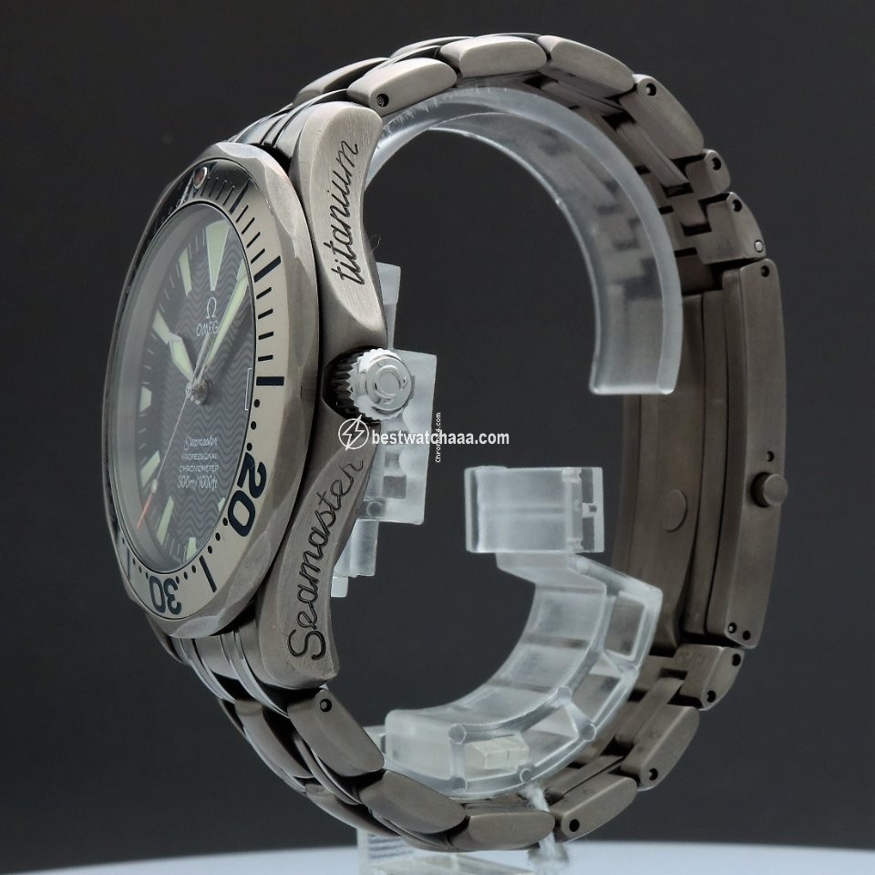 IMG_9085 Omega Seamaster Mens watch Unisex Automatic Titanium 2232.30 Replica 2