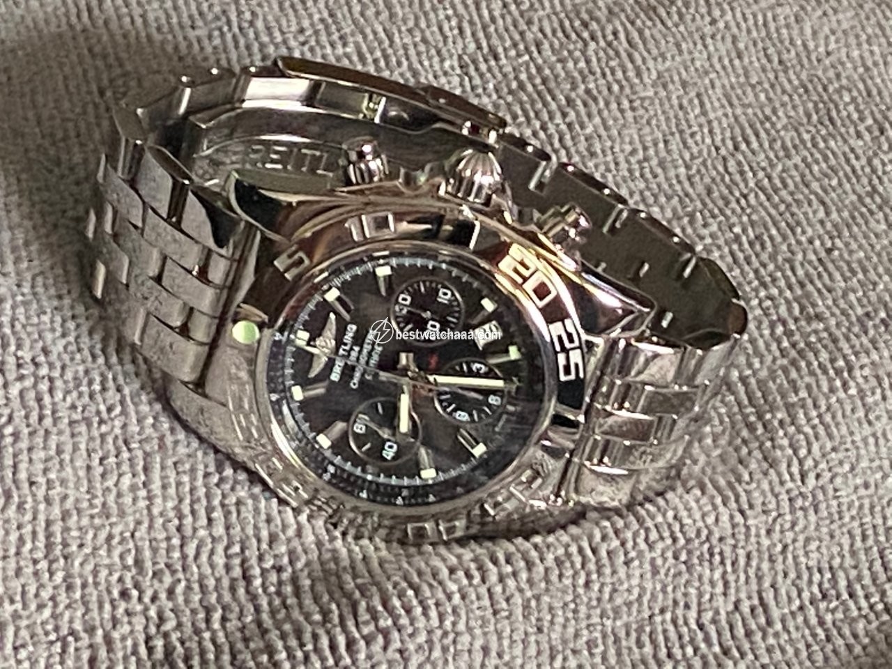 IMG_9085 Breitling Chronomat 44 Mens watch Unisex Automatic Steel AB011012.M524.375A Replica 2