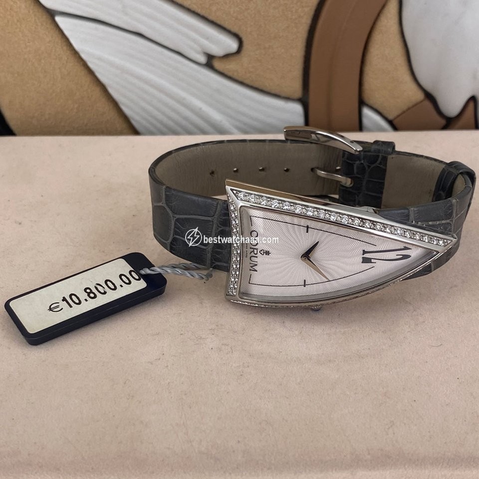 IMG_9085 Corum Quartz Steel 24.941.47 Replica 2