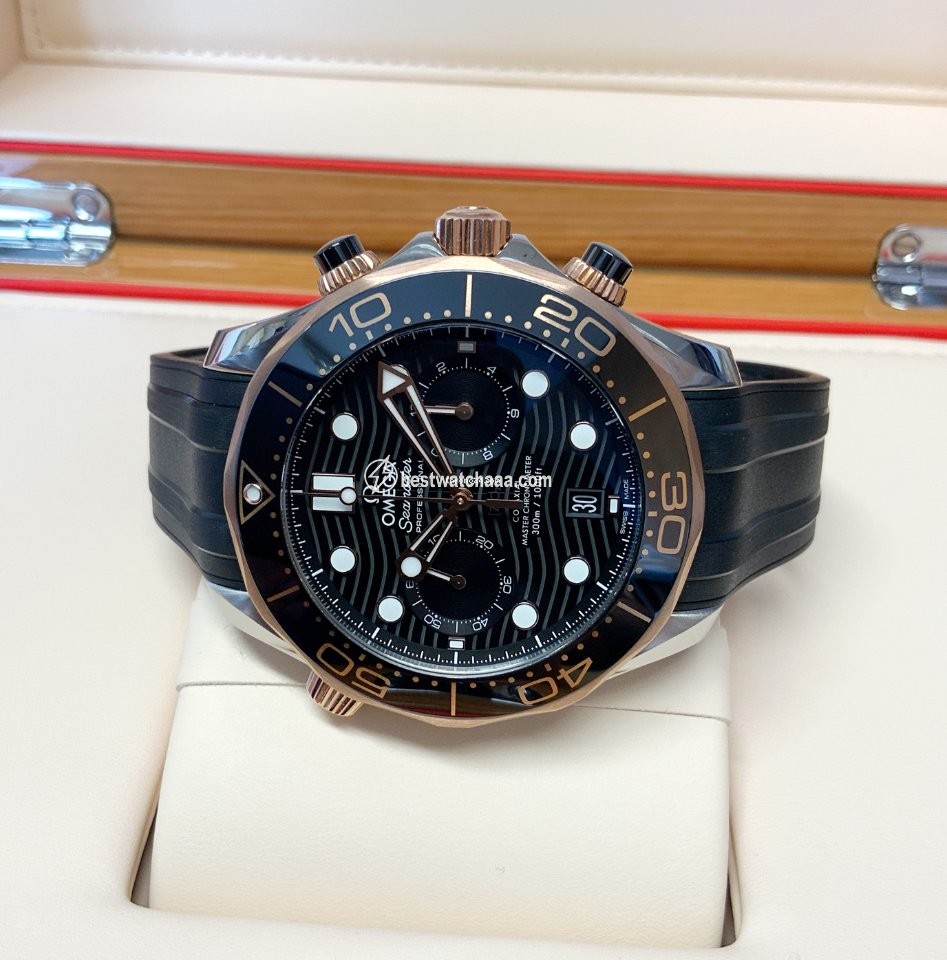 IMG_9085 Omega Seamaster Mens watch Unisex Automatic Gold Steel 210.22.44.51.01.001 Replica 2