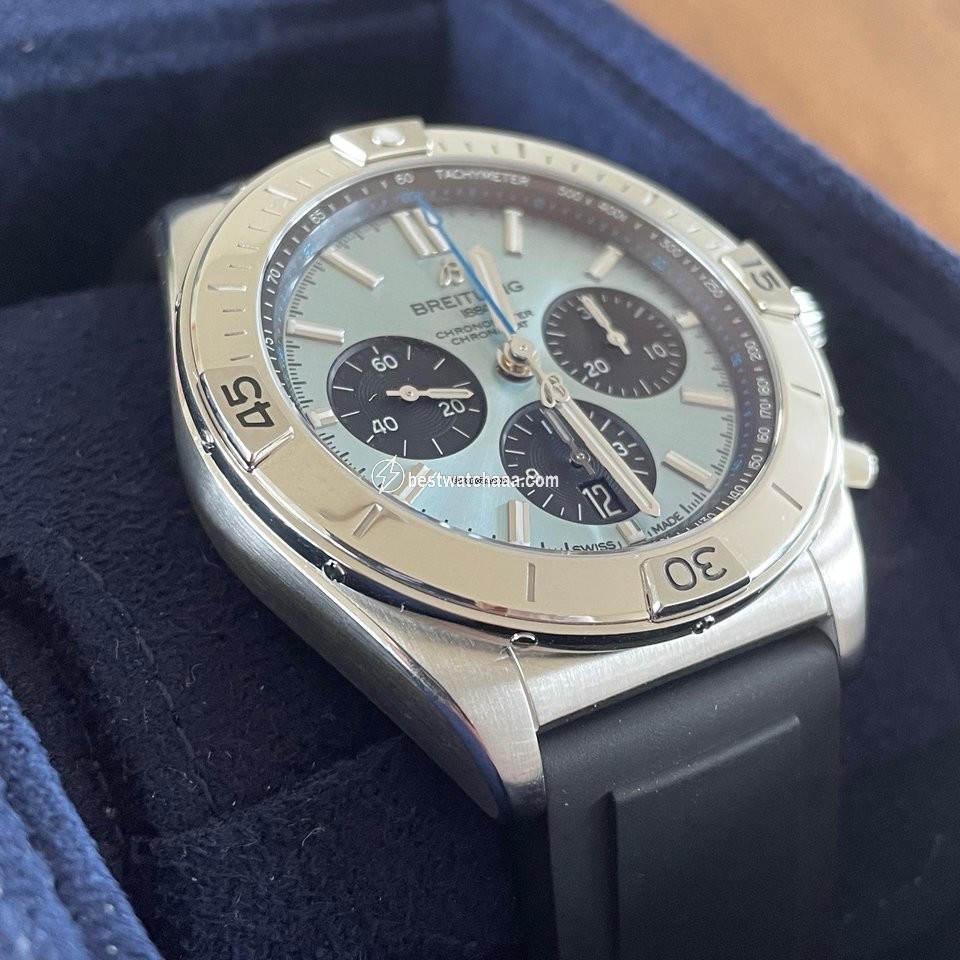 IMG_9085 Breitling Chronomat Mens watch Unisex Automatic Steel PB0134101C1S1 Replica 2