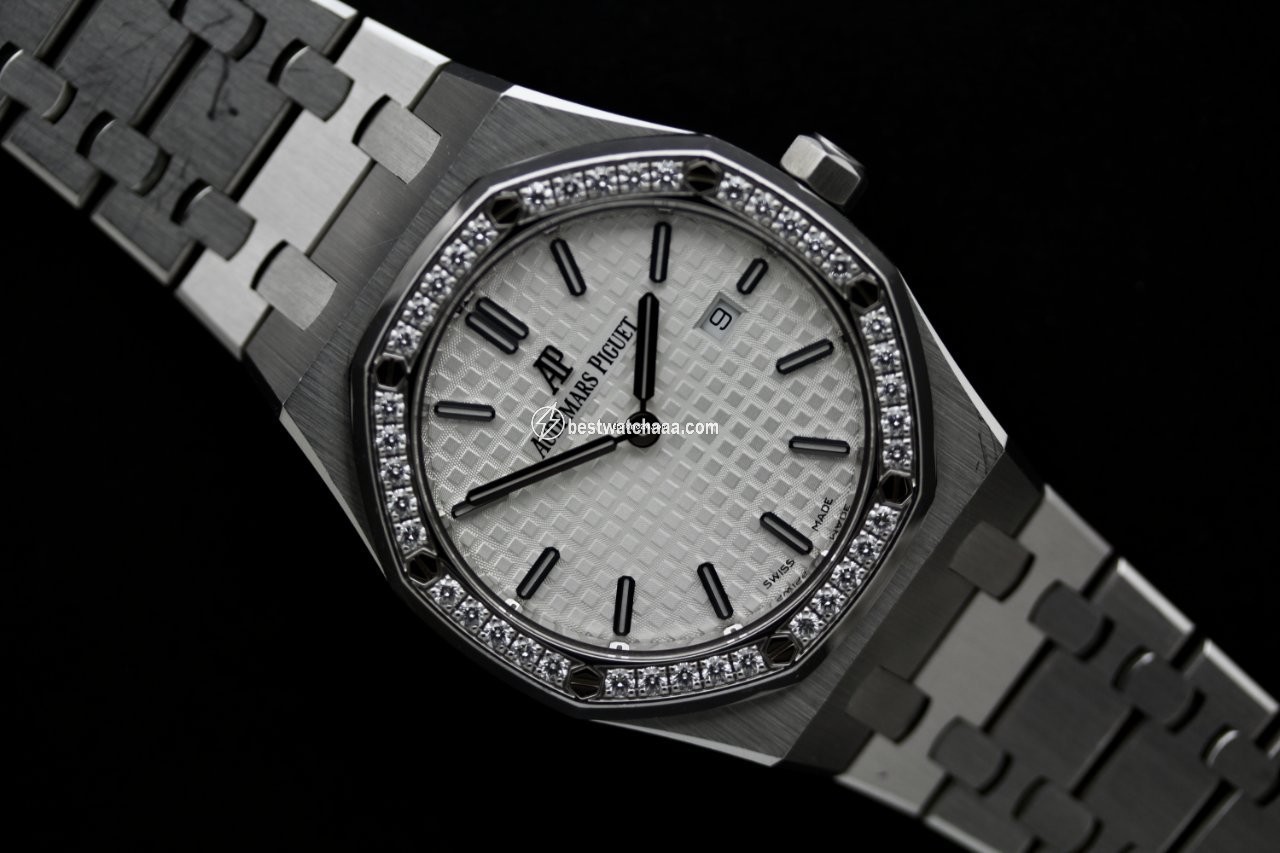 IMG_9085 Audemars Piguet Royal Oak Lady Quartz Steel 67651ST Replica 2