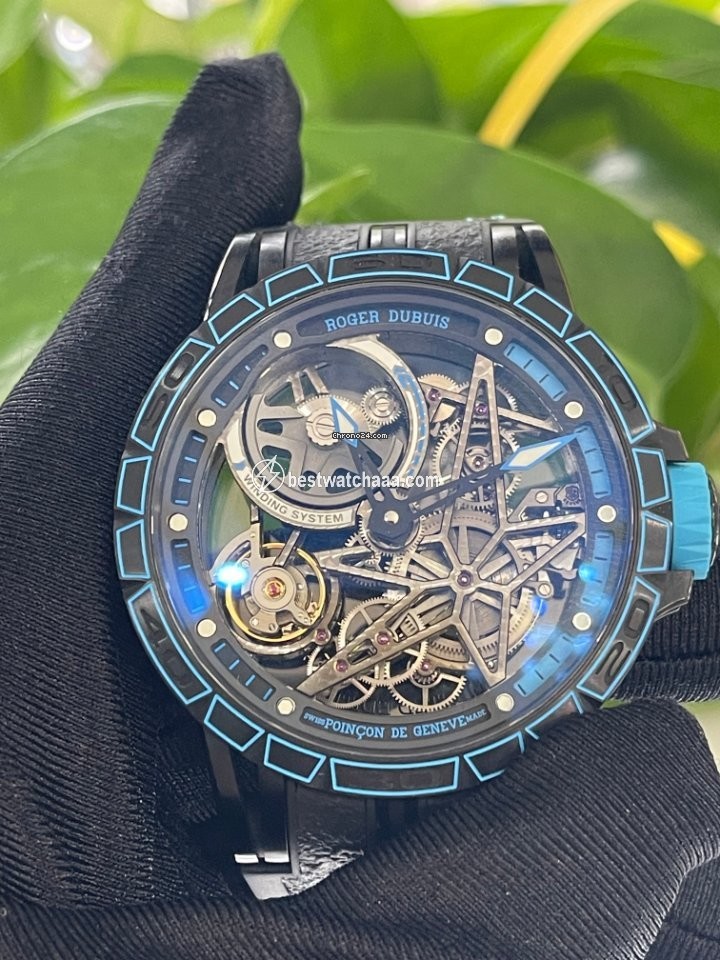IMG_9085 Roger Dubuis Excalibur Mens watch Unisex Automatic Titanium RDDBEX0746 Replica 2