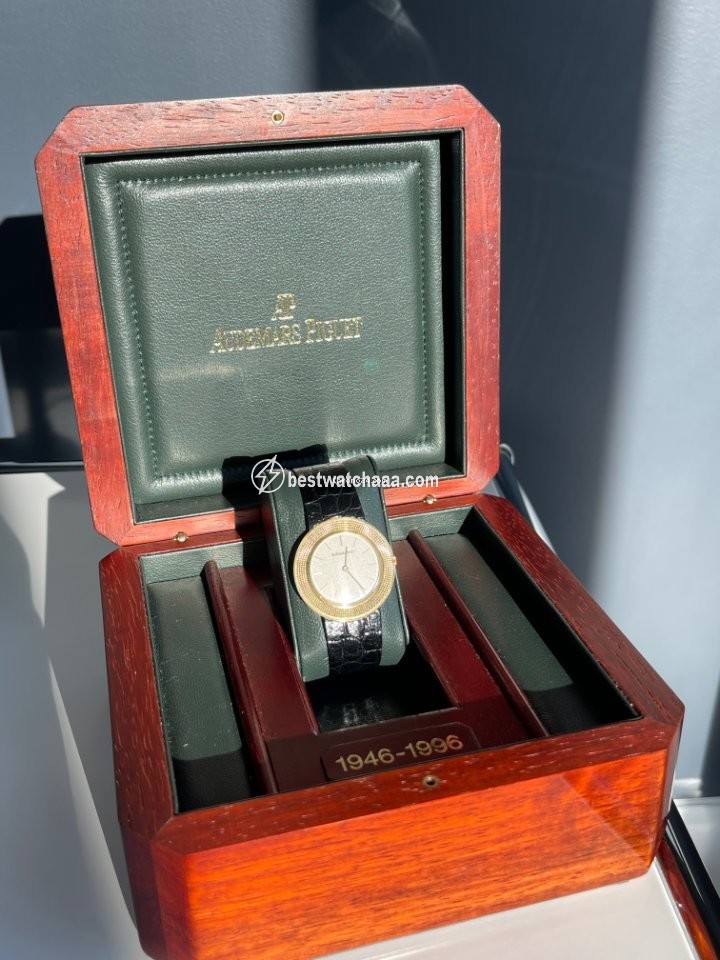 IMG_9085 Audemars Piguet Mens watch Unisex Manual winding Yellow gold 14988ba 009 03 Replica 2