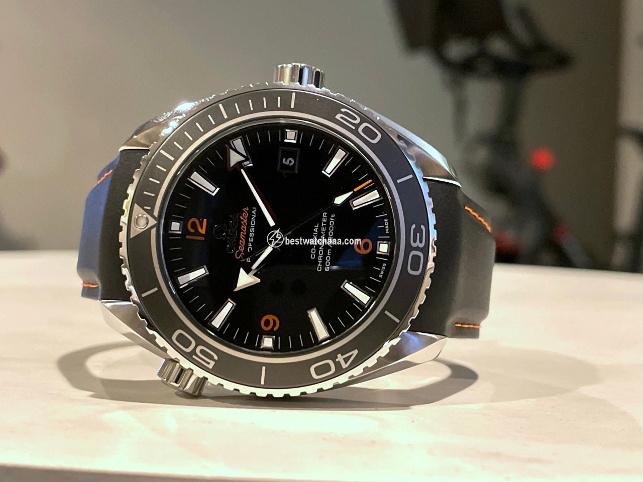 IMG_9085 Omega Seamaster Planet Ocean Mens watch Unisex Automatic Steel 232.32.46.21.01.005 Replica 2