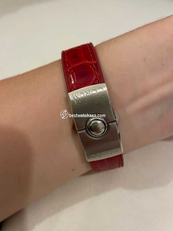 IMG_9085 Corum Bubble Womens watch Quartz 39.151.47 Replica 2
