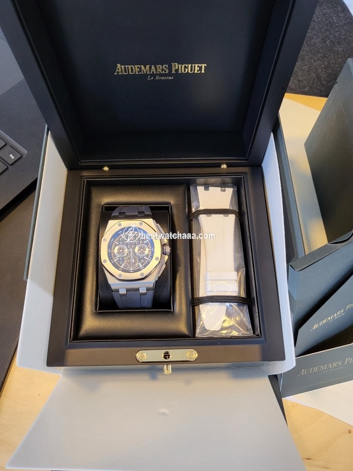 IMG_9085 Audemars Piguet Royal Oak Offshore Chronograph Mens watch Unisex Automatic Titanium Ref. 26480TI.OO.A027CA.01 Replica 2