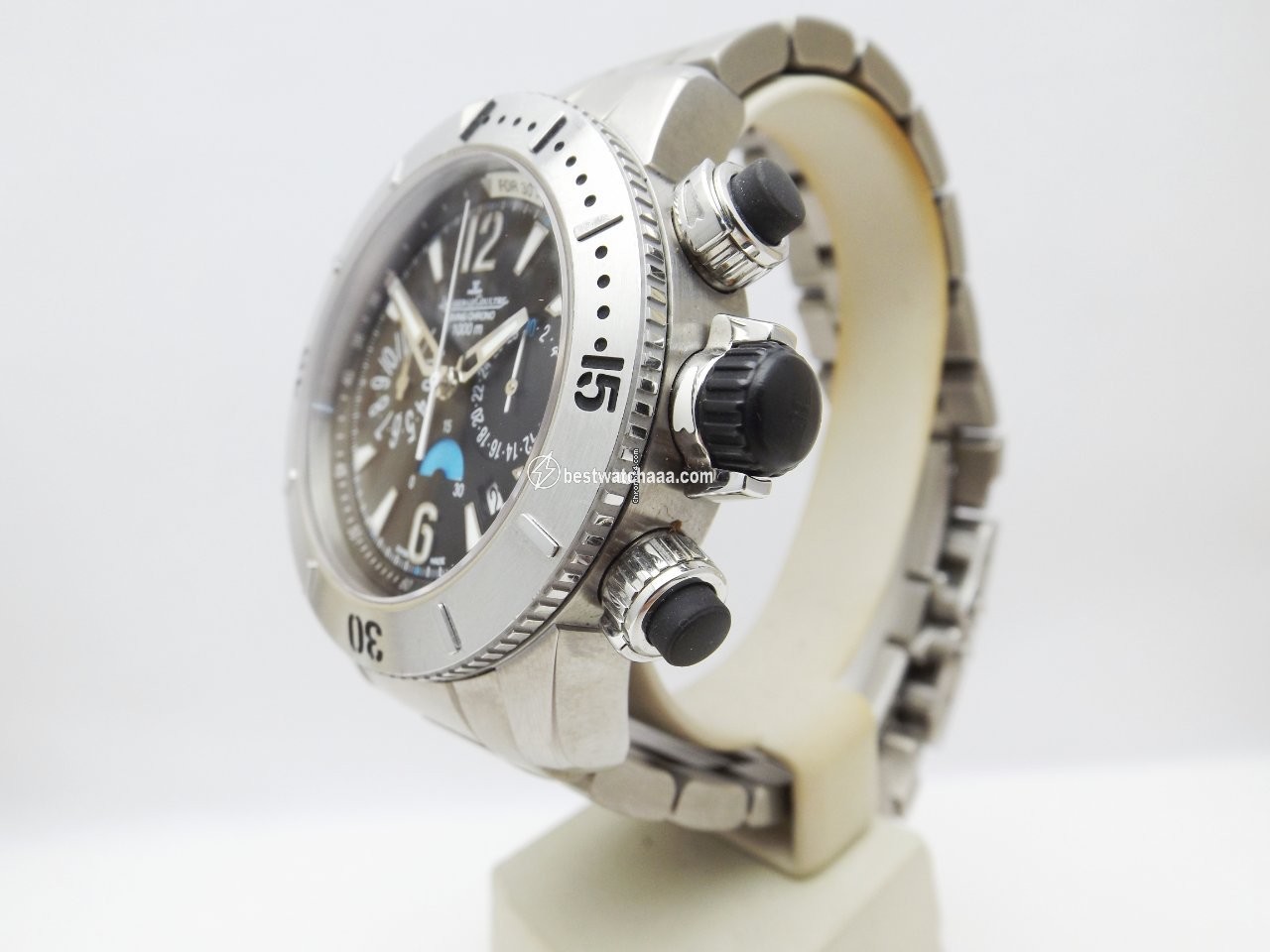 IMG_9085 Jaeger-LeCoultre Master Compressor Diving Chronograph Automatic Titanium Q186T170 Replica 2