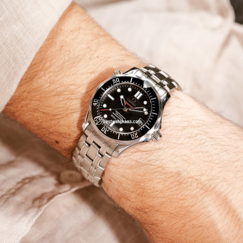 IMG_9085 Omega Seamaster Diver 300 M Mens watch Unisex Automatic Steel 212.30.36.20.01.001 Replica 2