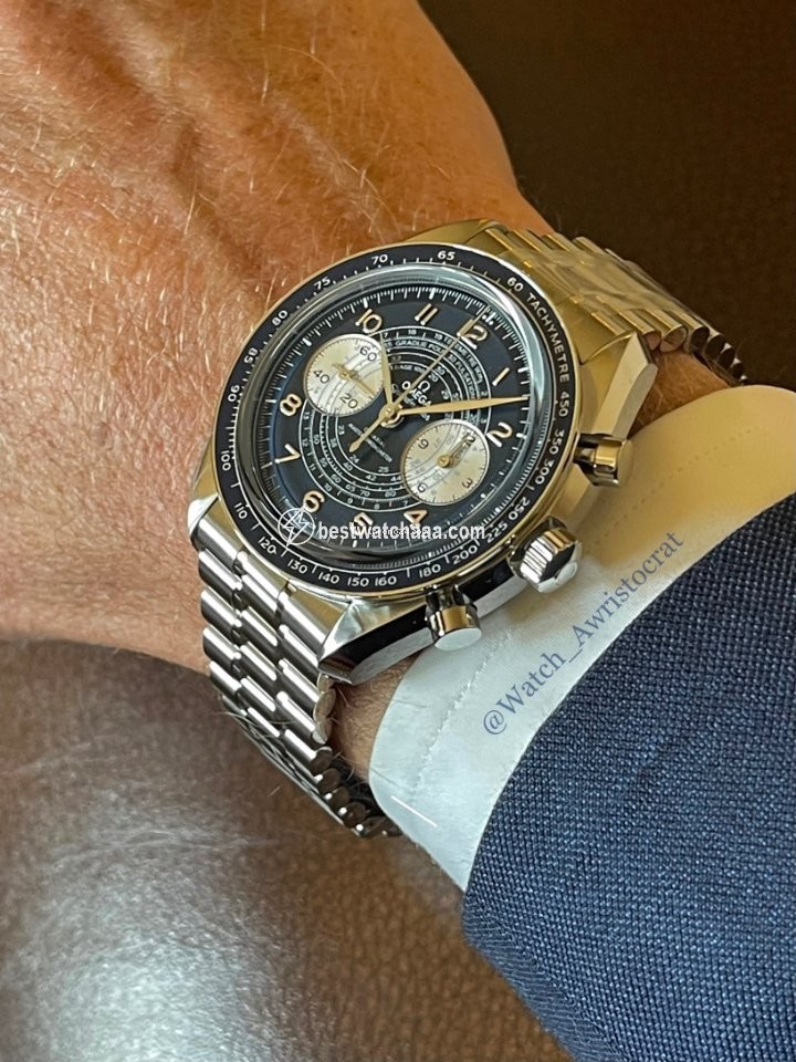 IMG_9085 Omega Speedmaster 329.30.43.51.03.001 Replica 2