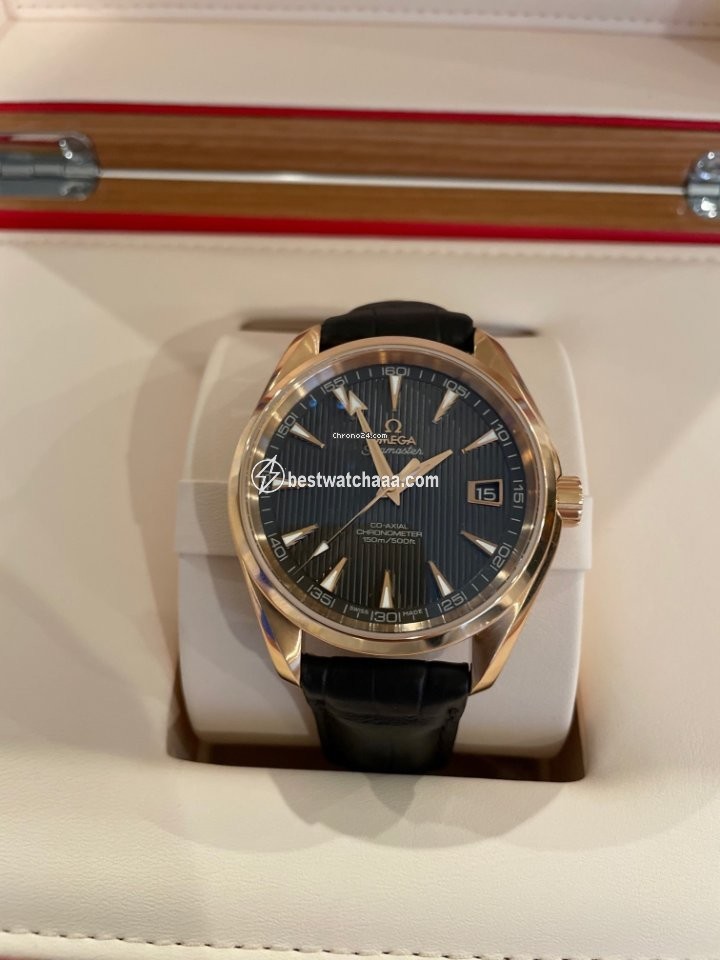 IMG_9085 Omega Seamaster Aqua Terra Mens watch Unisex Automatic Rose gold 231.53.42.21.06.001 Replica 2