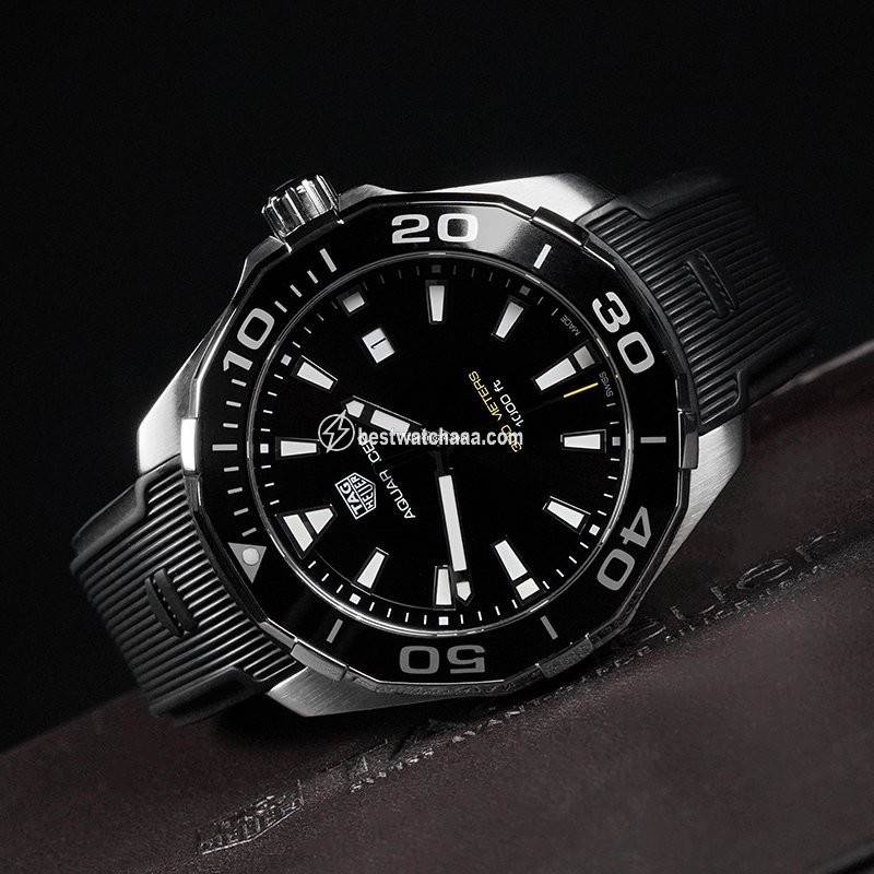 IMG_9085 TAG Heuer Aquaracer Mens watch Unisex Steel WAY101A Replica 2