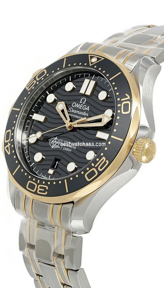 IMG_9085 Omega Seamaster Diver 300 M Automatic Steel 21020422001002 210.20.42.20.01.002 Replica 2