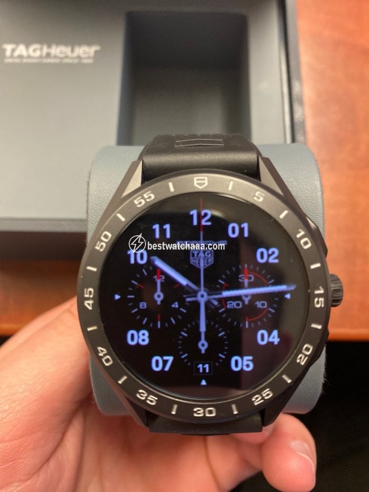 IMG_9085 TAG Heuer Connected Mens watch Unisex Quartz Titanium SBG8A80.BT6221 Replica 2