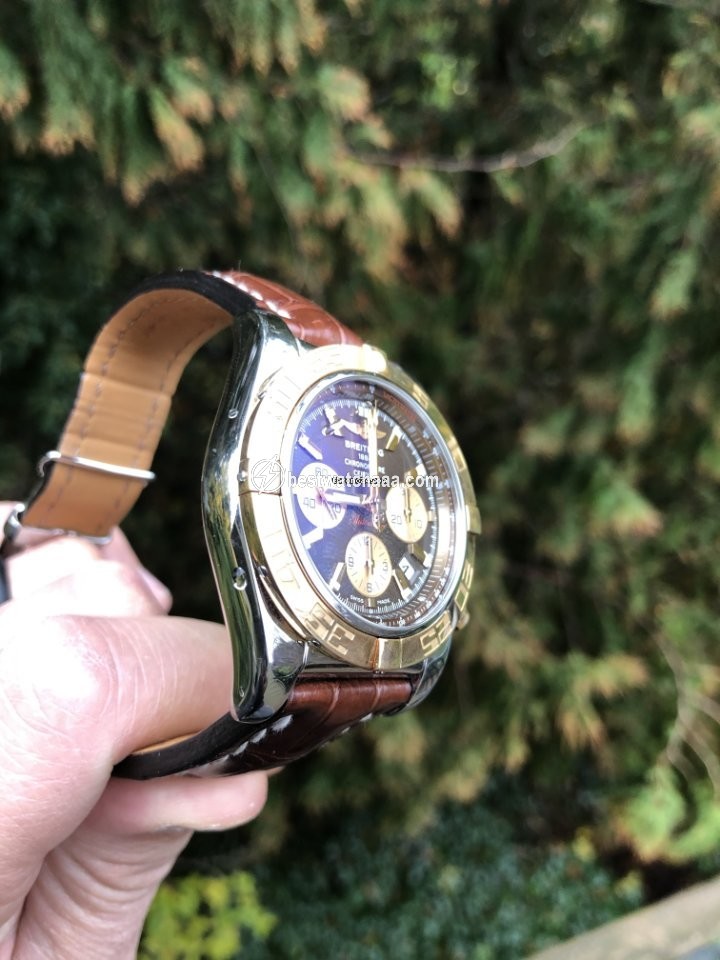IMG_9085 Breitling Chronomat 44 Mens watch Unisex Automatic Steel CB011012Q576 Replica 2