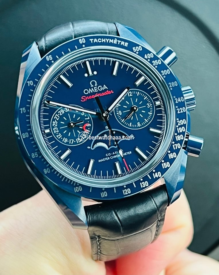 IMG_9085 Omega Speedmaster Professional Moonwatch Moonphase Mens watch Unisex Automatic Ceramic 304.93.44.52.03.001 Replica 2