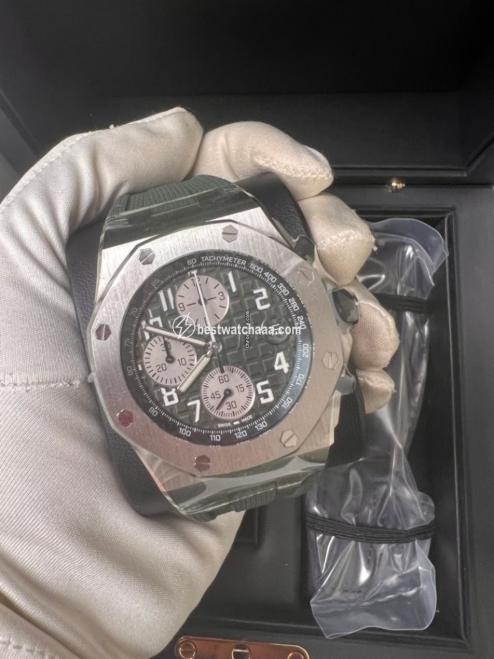 IMG_9085 Audemars Piguet Royal Oak Offshore Chronograph Mens watch Unisex Automatic Titanium 26238TI.OO.A056CA.01 Replica 2
