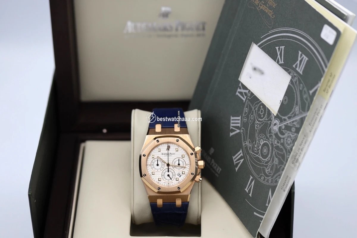 IMG_9085 Audemars Piguet Royal Oak Chronograph Mens watch Unisex Automatic Rose gold 26022OR.OO.D088CR.01 Replica 2