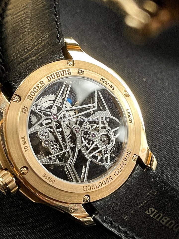 IMG_9085 Roger Dubuis Pulsion Mens watch Unisex Manual winding Rose gold RDDBPU0001 Replica 2