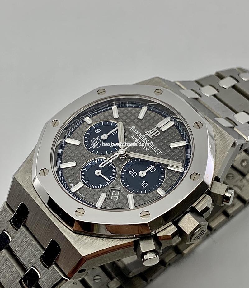 IMG_9085 Audemars Piguet Royal Oak Chronograph Automatic Titanium 26331IP.00.1220IP.01 Replica 2