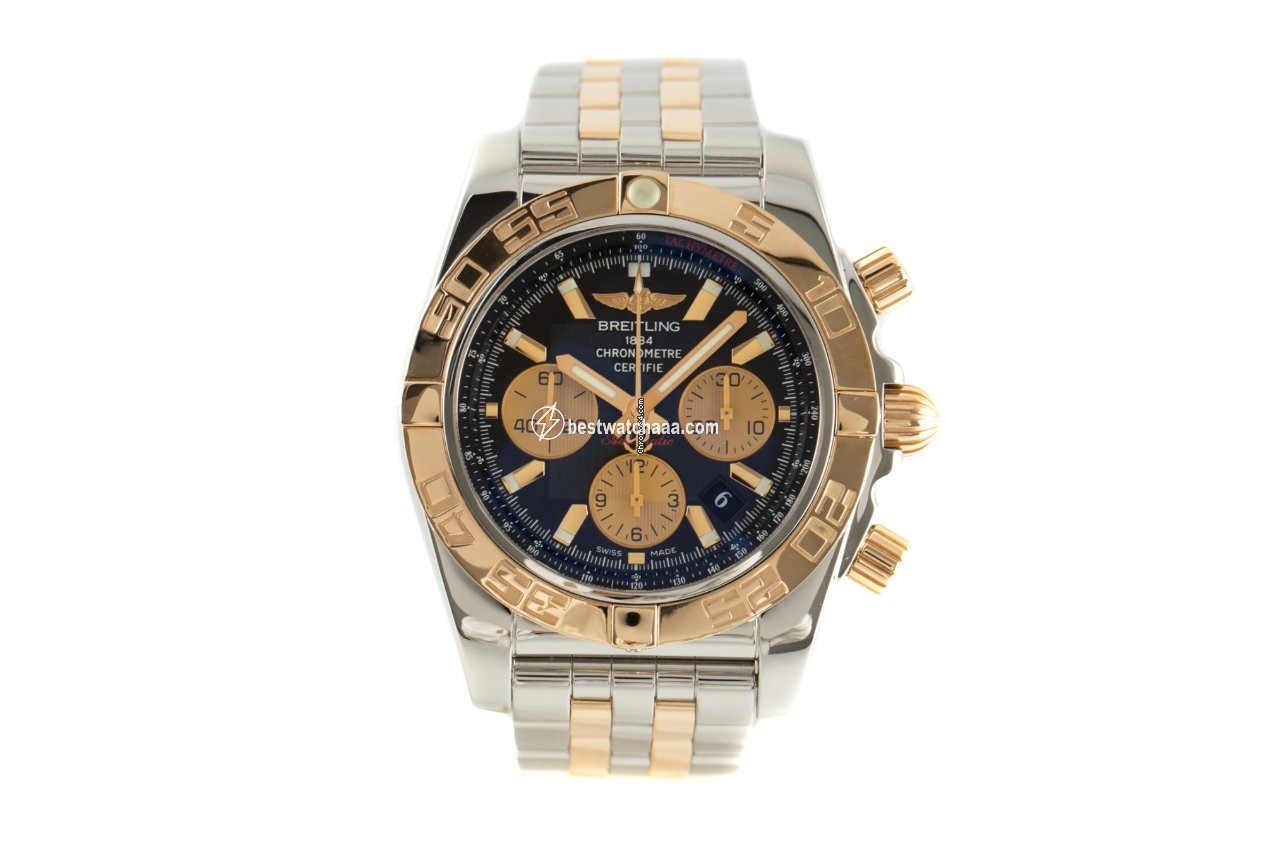 IMG_9085 Breitling Chronomat 44 Mens watch Unisex Automatic Gold Steel CB0110 Replica 2