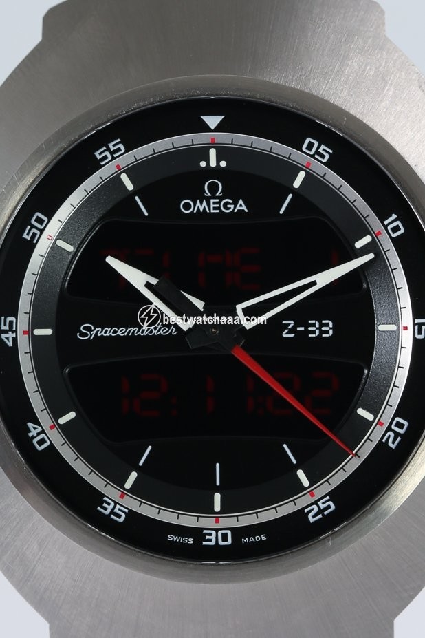 IMG_9085 Omega Speedmaster Spacemaster Z-33 Mens watch Unisex Quartz Titanium 325.92.43.79.01.001. Replica 2
