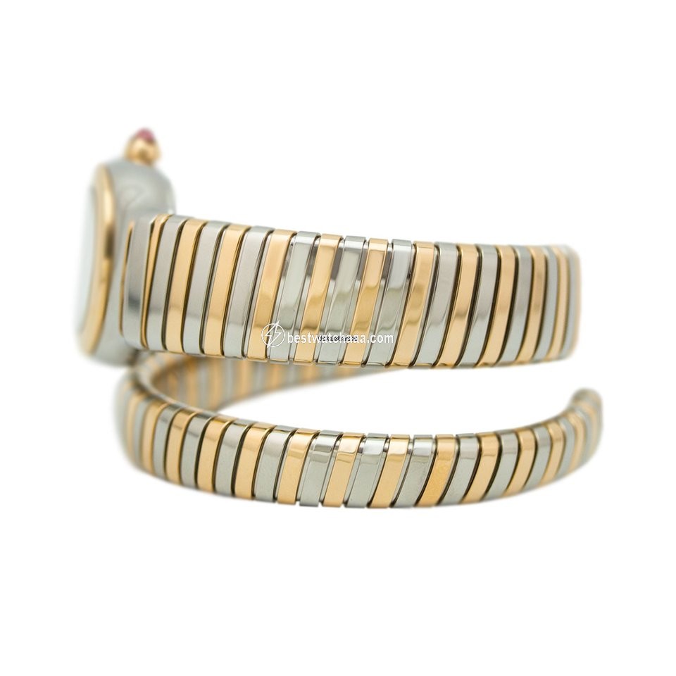 IMG_9085 Bulgari Serpenti Womens watch Quartz Gold Steel 102123 SP35BSPG.1T Replica 2