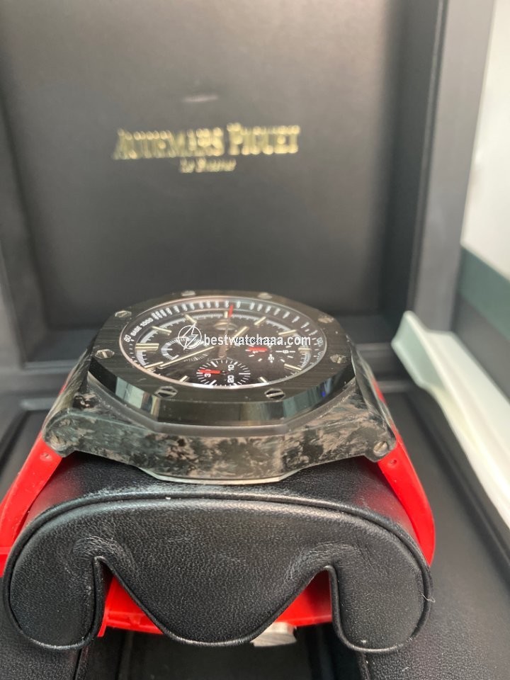 IMG_9086 Audemars Piguet Royal Oak Offshore Chronograph Mens watch Unisex Automatic Carbon 26400AU.OO.A002CA.01 3
