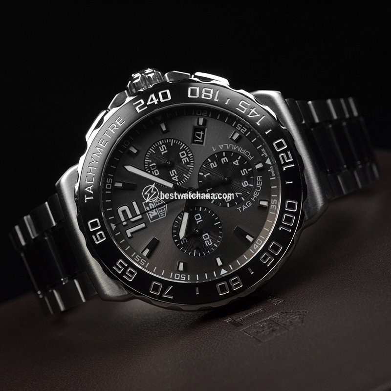 IMG_9086 TAG Heuer Formula 1 Quartz Mens watch Unisex CAU1115 3