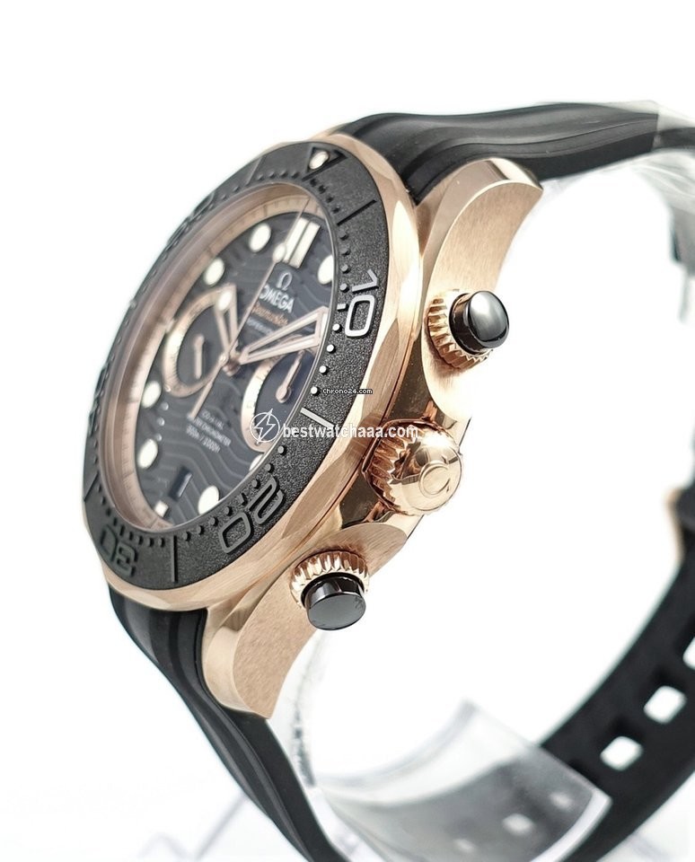 IMG_9086 Omega Seamaster Diver 300 M Mens watch Unisex Automatic Rose gold 210.62.44.51.01.001 3