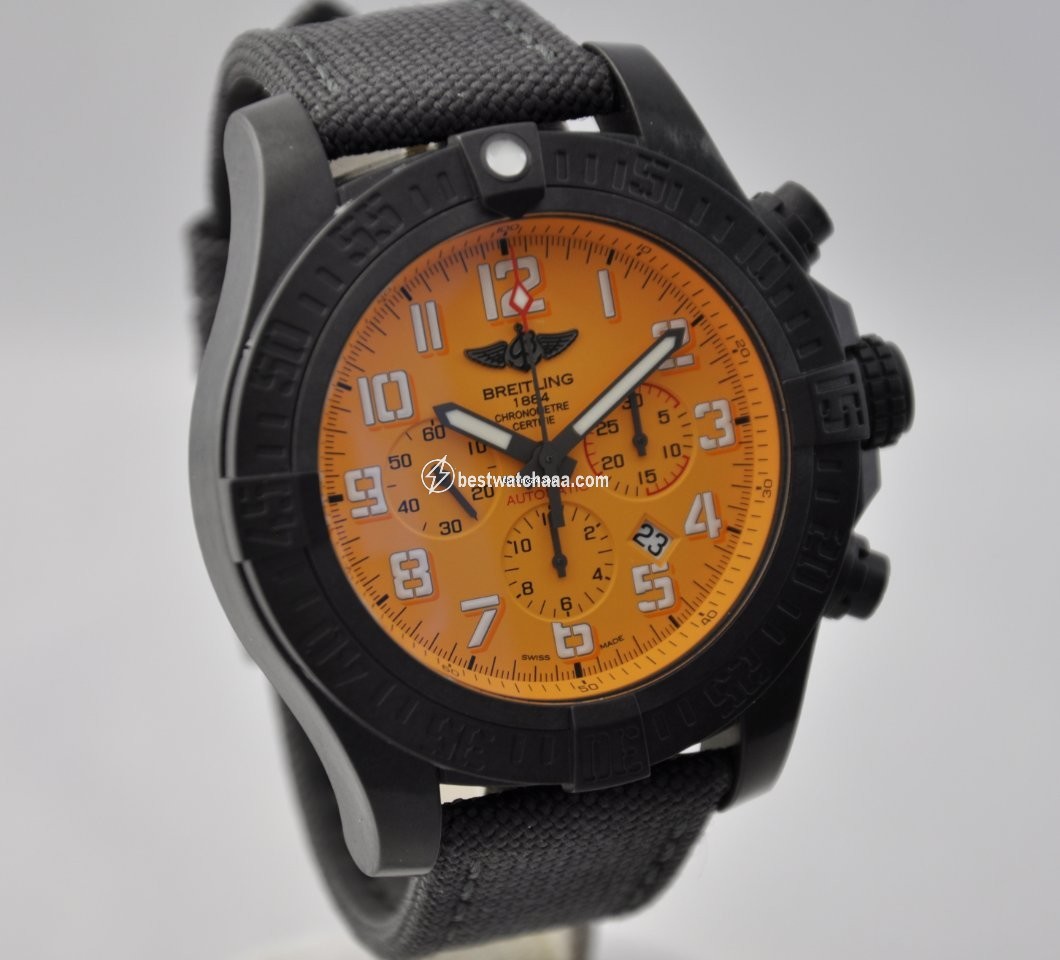 IMG_9086 Breitling Avenger Hurricane Mens watch Unisex Automatic XB0170E41I1W1 3