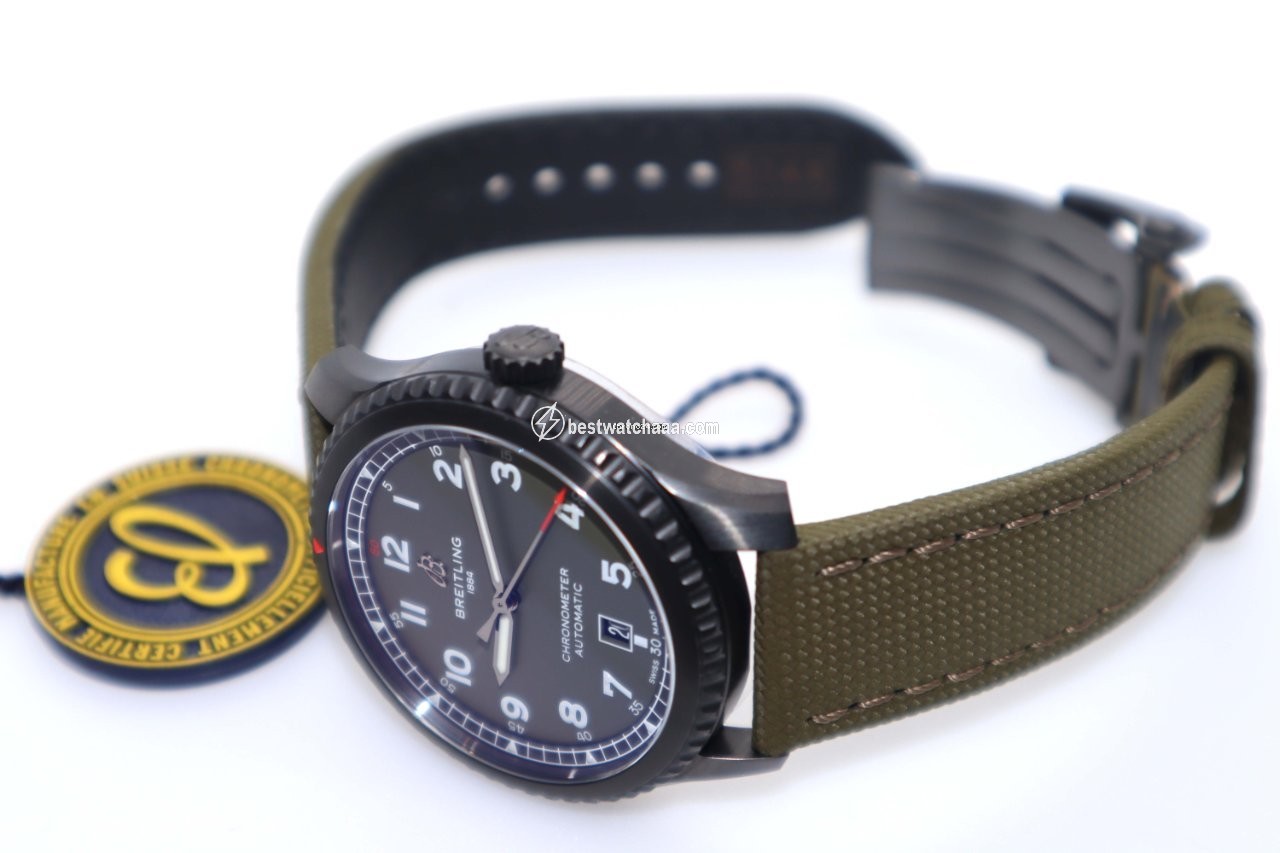 IMG_9086 Breitling Aviator 8 Mens watch Unisex Automatic Steel M173152A1L1X2 3