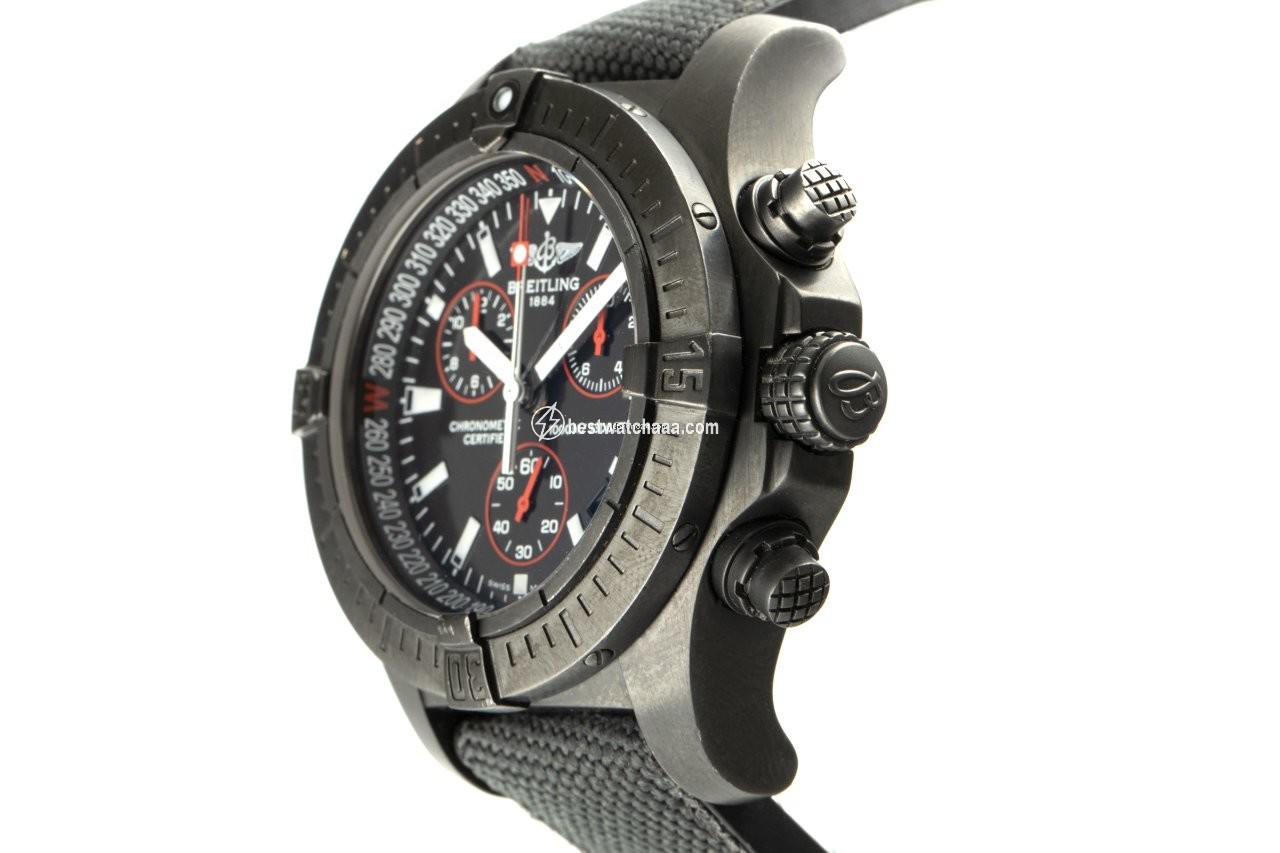IMG_9086 Breitling Avenger Seawolf Mens watch Unisex Quartz Steel M73390 3