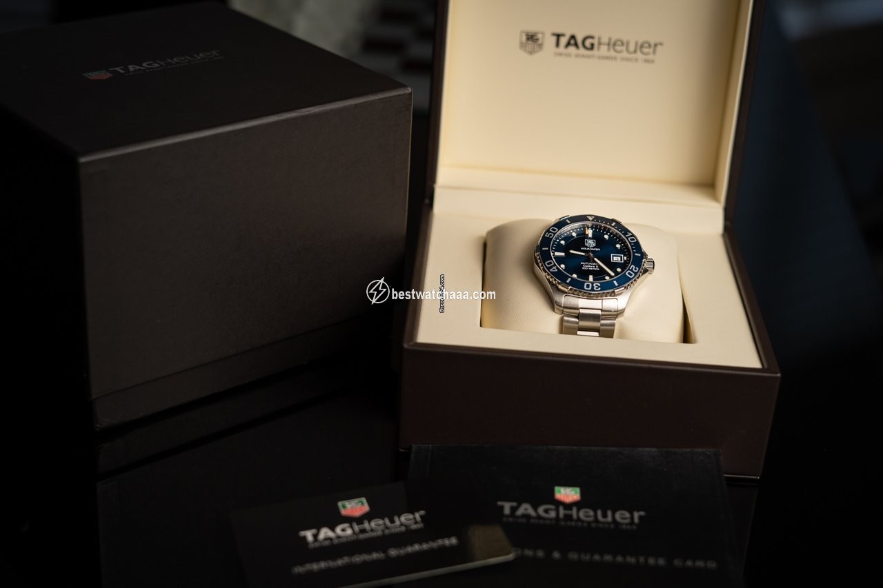 IMG_9086 TAG Heuer Aquaracer 300M Mens watch Unisex Automatic Steel WAN2111 3