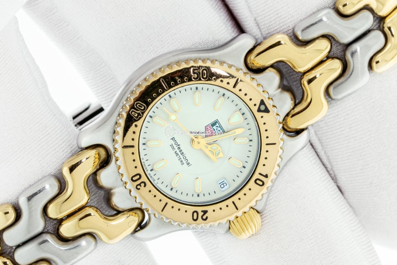 IMG_9086 TAG Heuer Womens watch Quartz Steel Tag Heuer Professional 3