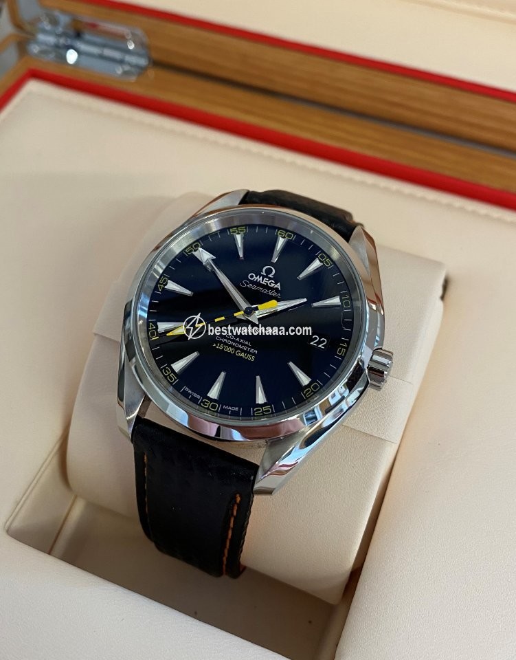 IMG_9086 Omega Seamaster Aqua Terra Mens watch Unisex Automatic Steel 231.12.42.21.01.001 3