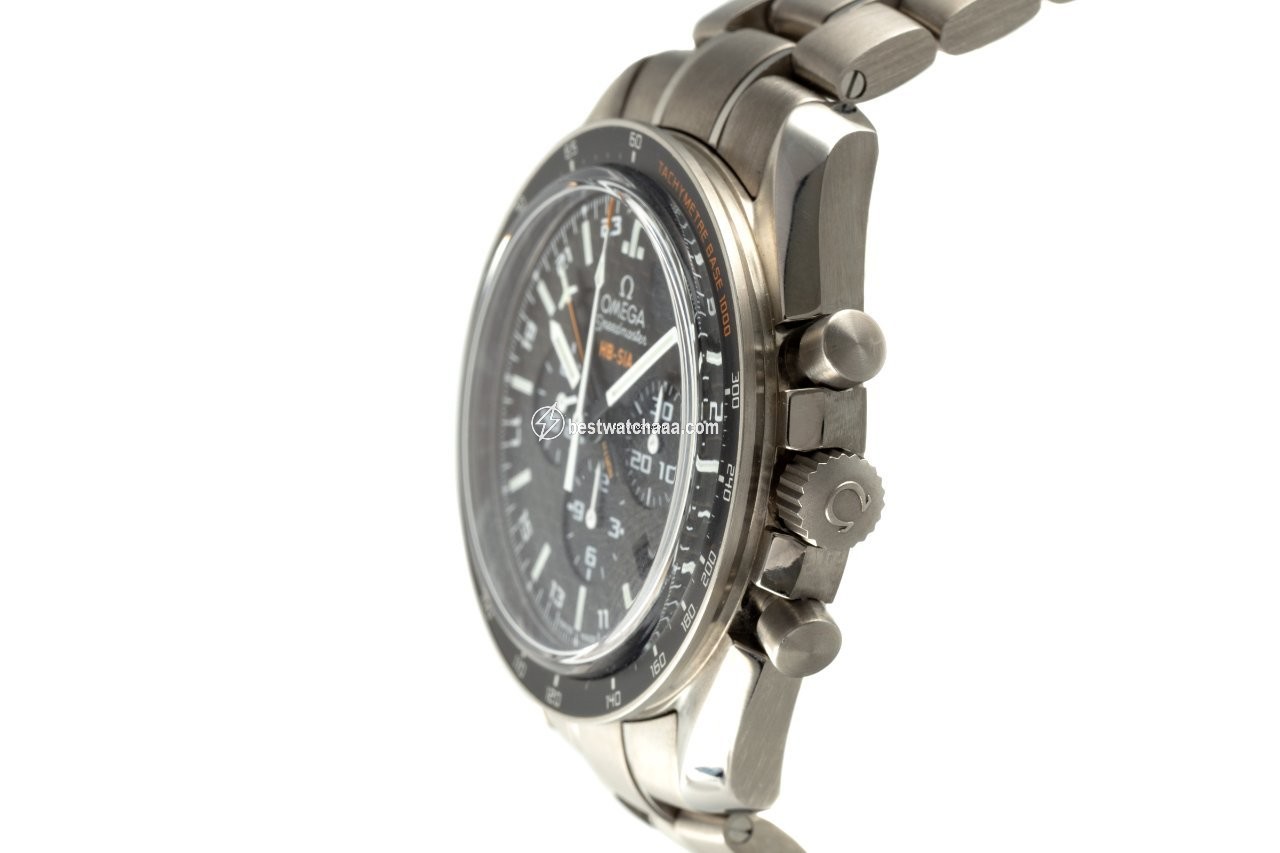 IMG_9086 Omega Speedmaster HB-SIA Mens watch Unisex Automatic Titanium 321.90.44.52.01.001 3