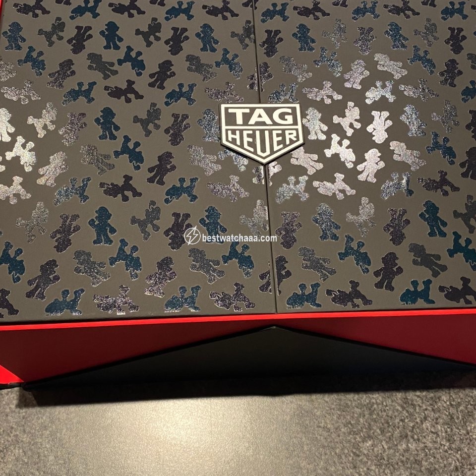 IMG_9086 TAG Heuer Connected Mens watch Unisex Quartz Steel SBG8A13.EB0238 3