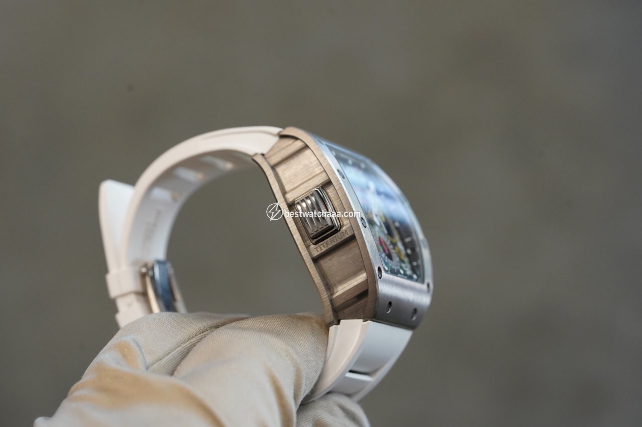 IMG_9086 Richard Mille RM 011 Mens watch Unisex Automatic Titanium rm11-02 3