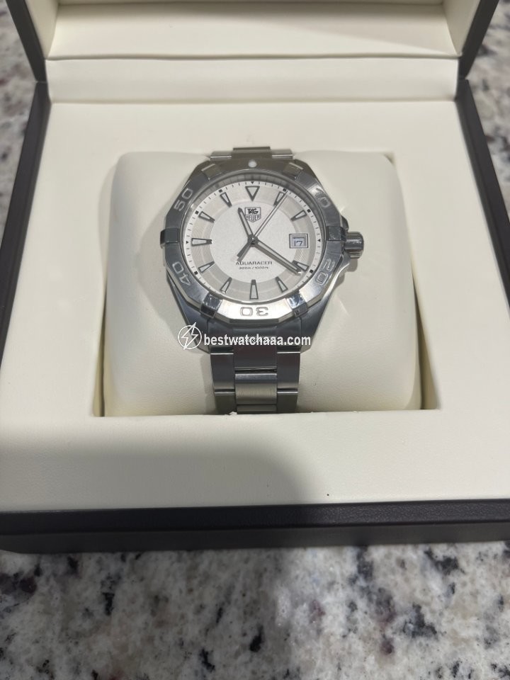 IMG_9086 TAG Heuer Aquaracer 300M Mens watch Unisex Quartz Steel WAY1111.BA0928 3