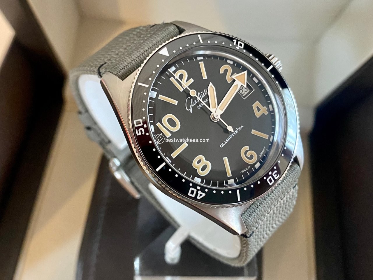 IMG_9086 Glashutte Original Mens watch Unisex Automatic Steel 1-39-11-06-80-08 3
