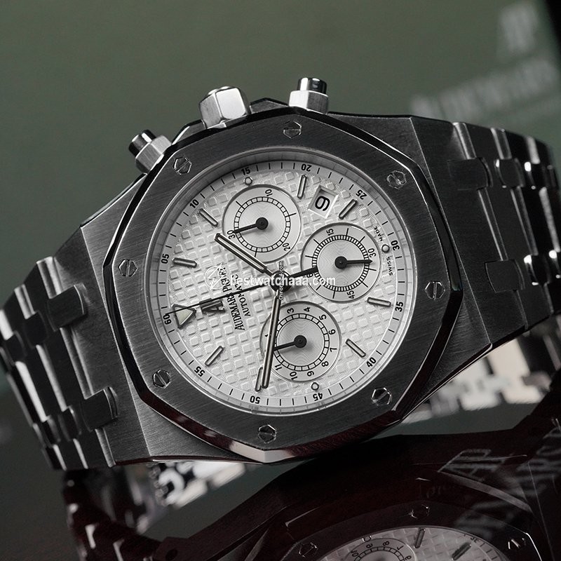 IMG_9086 Audemars Piguet Royal Oak Chronograph Mens watch Unisex Automatic Steel 26300ST.OO.1110ST.05 3